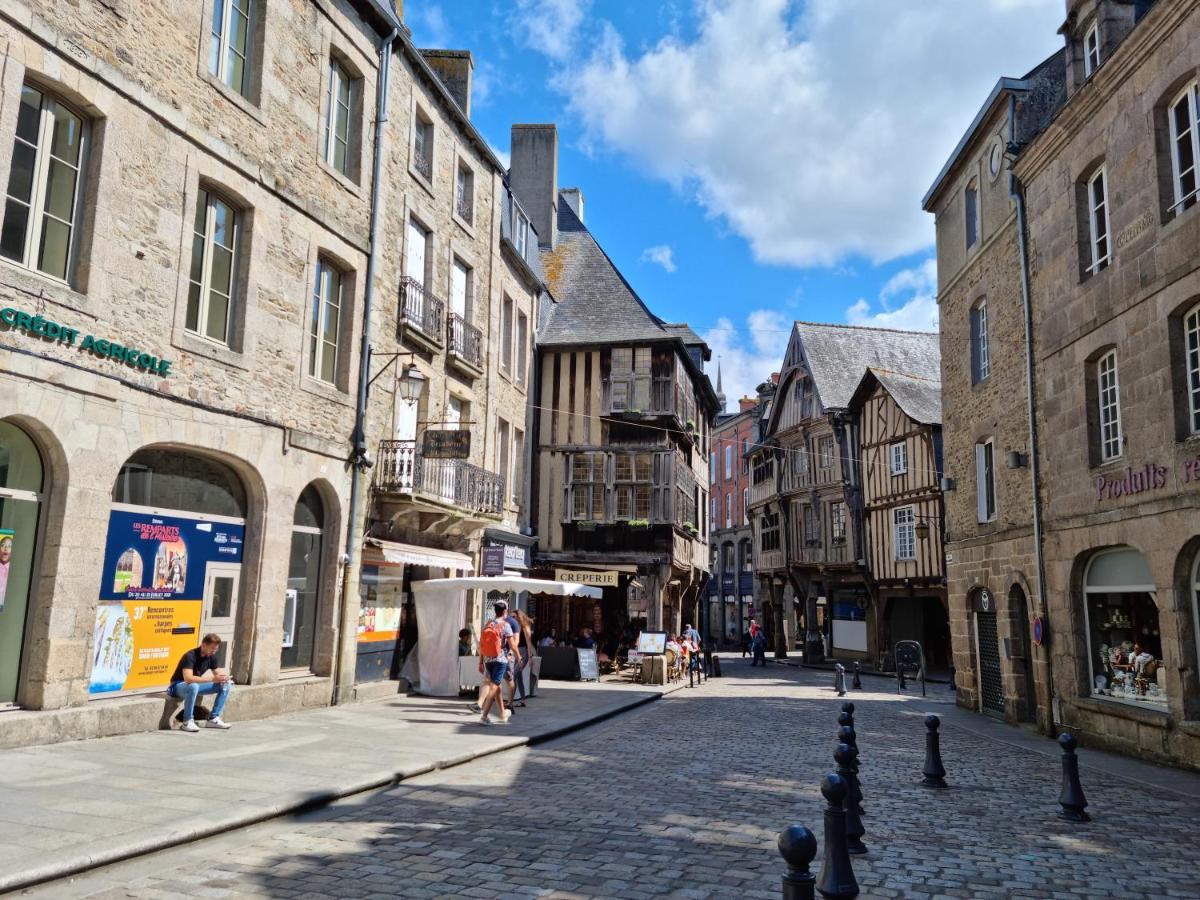 Ker Brunat Centre Historique Idealement Situe Cosy Calme Grand Appartement ดีน็อง ภายนอก รูปภาพ